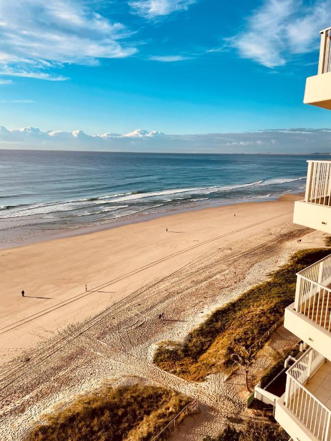 Absolutely Stunning! On The Beach !!! Gold Coast Luaran gambar